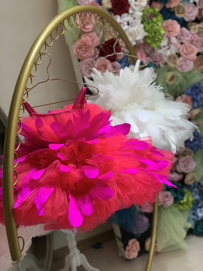 پیراهن پر دخترانه کد ۱۰۰